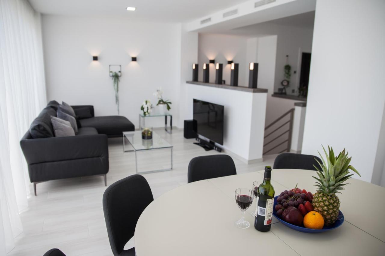 Spacious 200 Sq.M. Penthouse With Sea View Terraces Torremolinos Exterior photo