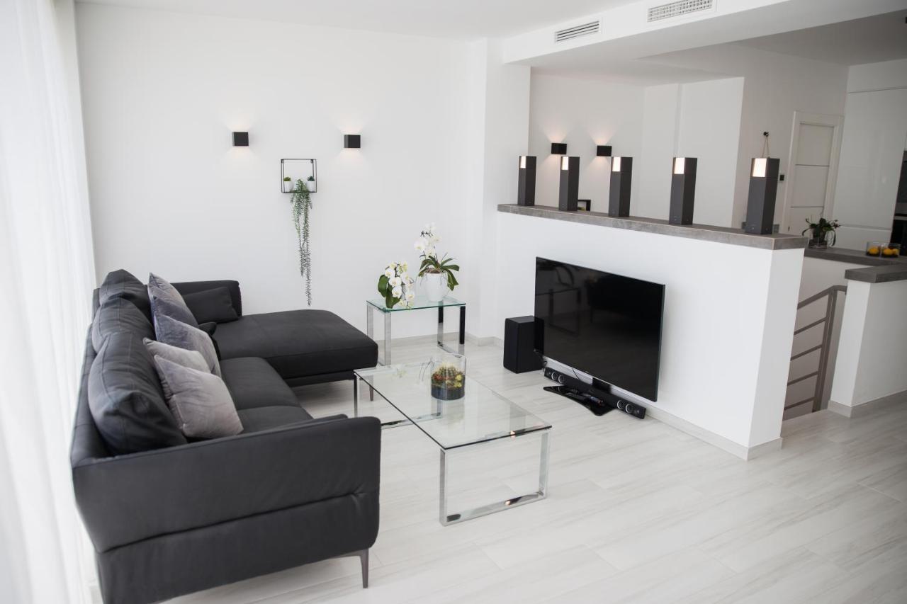 Spacious 200 Sq.M. Penthouse With Sea View Terraces Torremolinos Exterior photo